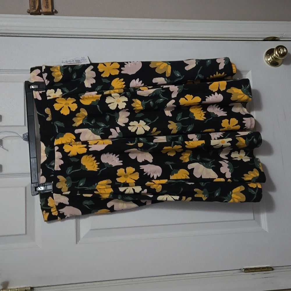 3x NWT Madison skirt
